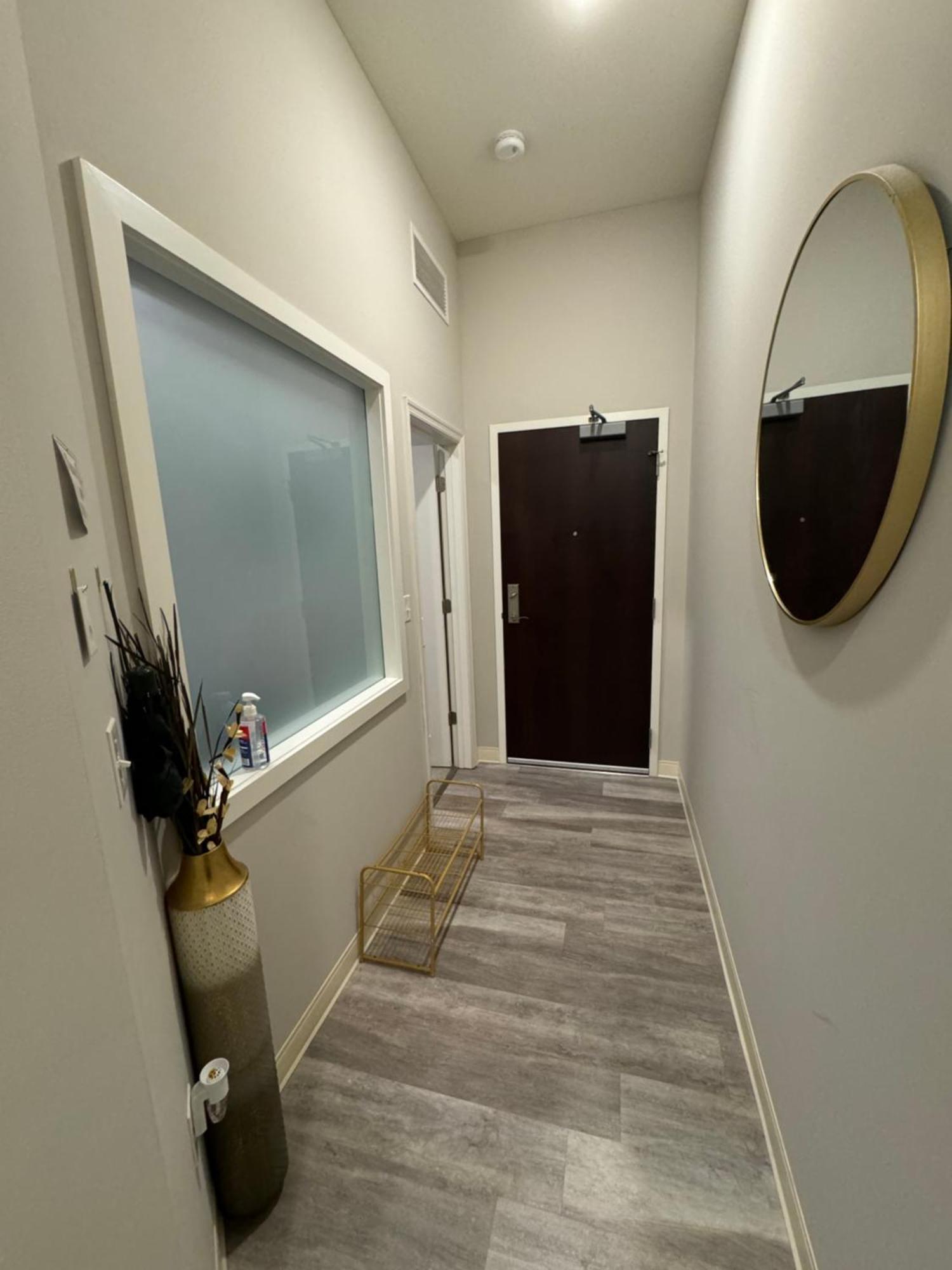 Beautiful Condo/Rooftop Patio With Free Parking Cleveland Eksteriør bilde